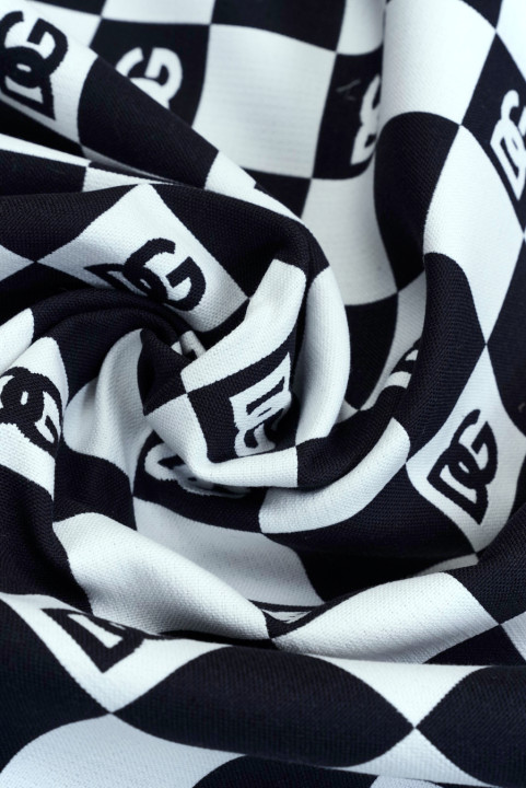 Cotton with a checkerboard signature