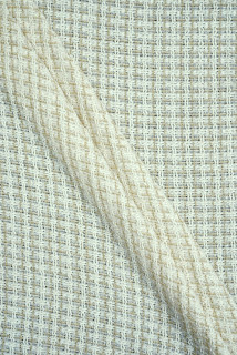 Tissu style Chanel ivoire et or