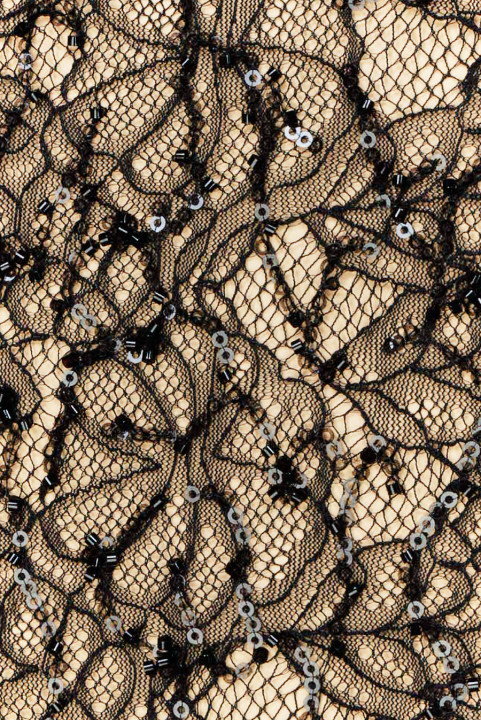 Elastic black lace with beads