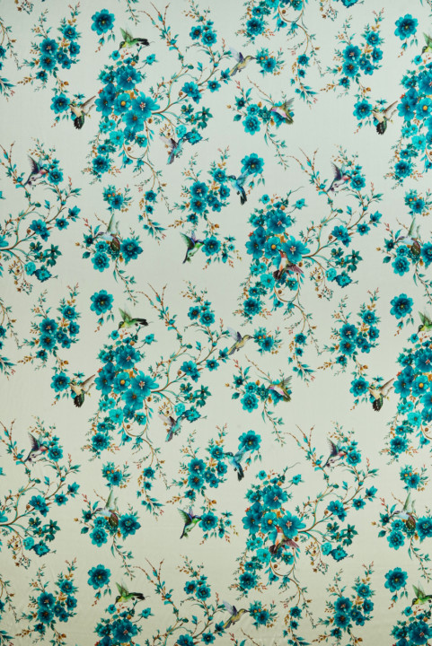 Silkesatin med turkisblomster og fugle