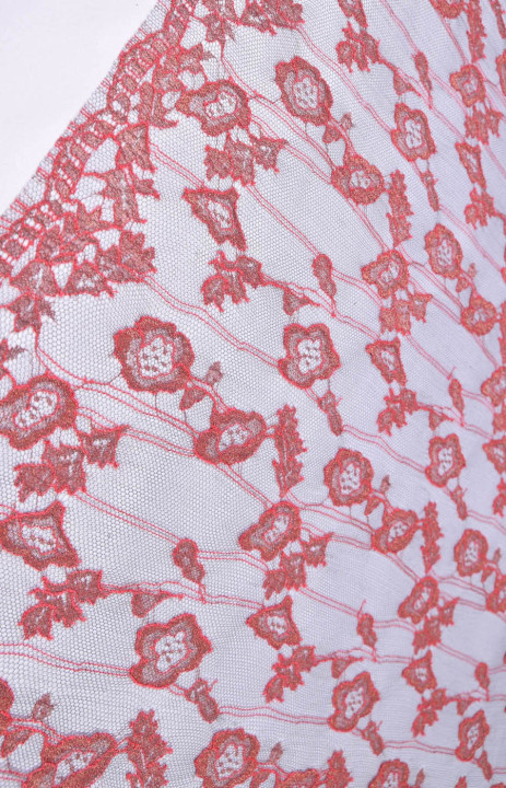 Bordeauxrood roze kant
