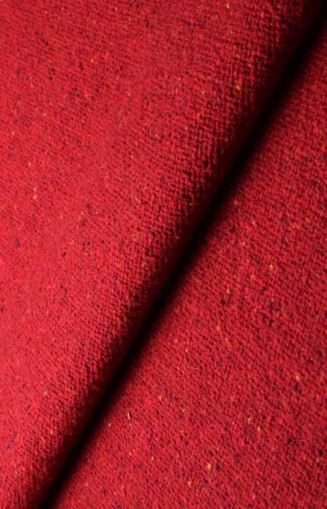 Coat wool with red membrane