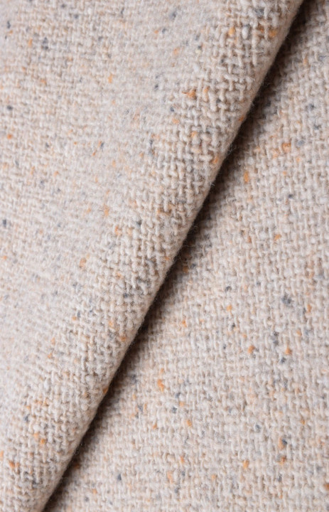 Jacketed wool with beige membrane