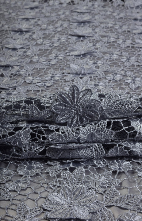 3D guipiura lace