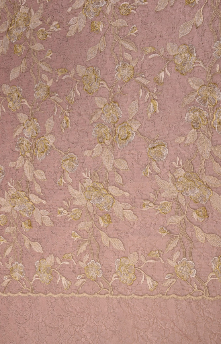 French lace on organ - pink...