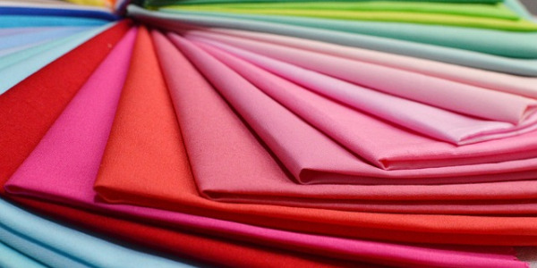 Jak rozpoznać wysokiej jakości tkaniny - poradnik dla świadomych klientów