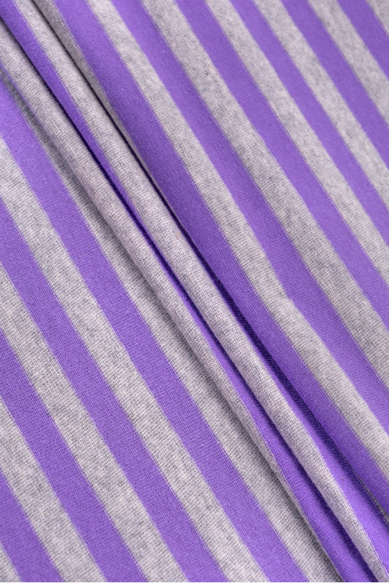 Viscose knit in stripes