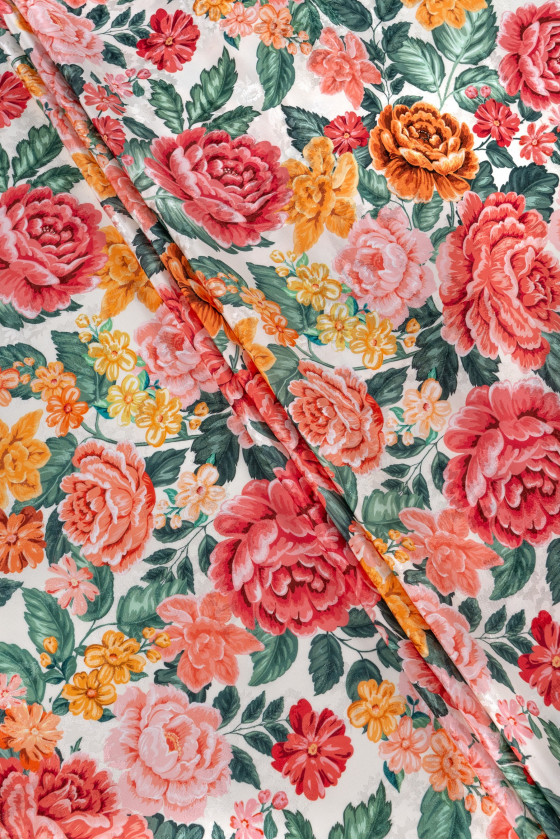 Jacquard viscose in flowers