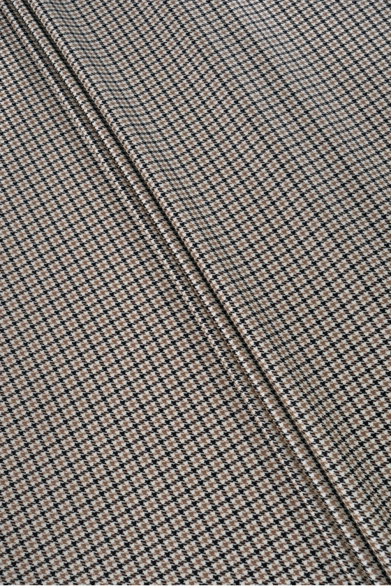 Checkered costume wool